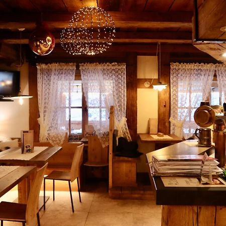 פוצה די פאסה Hotel Garni San Nicolo מראה חיצוני תמונה