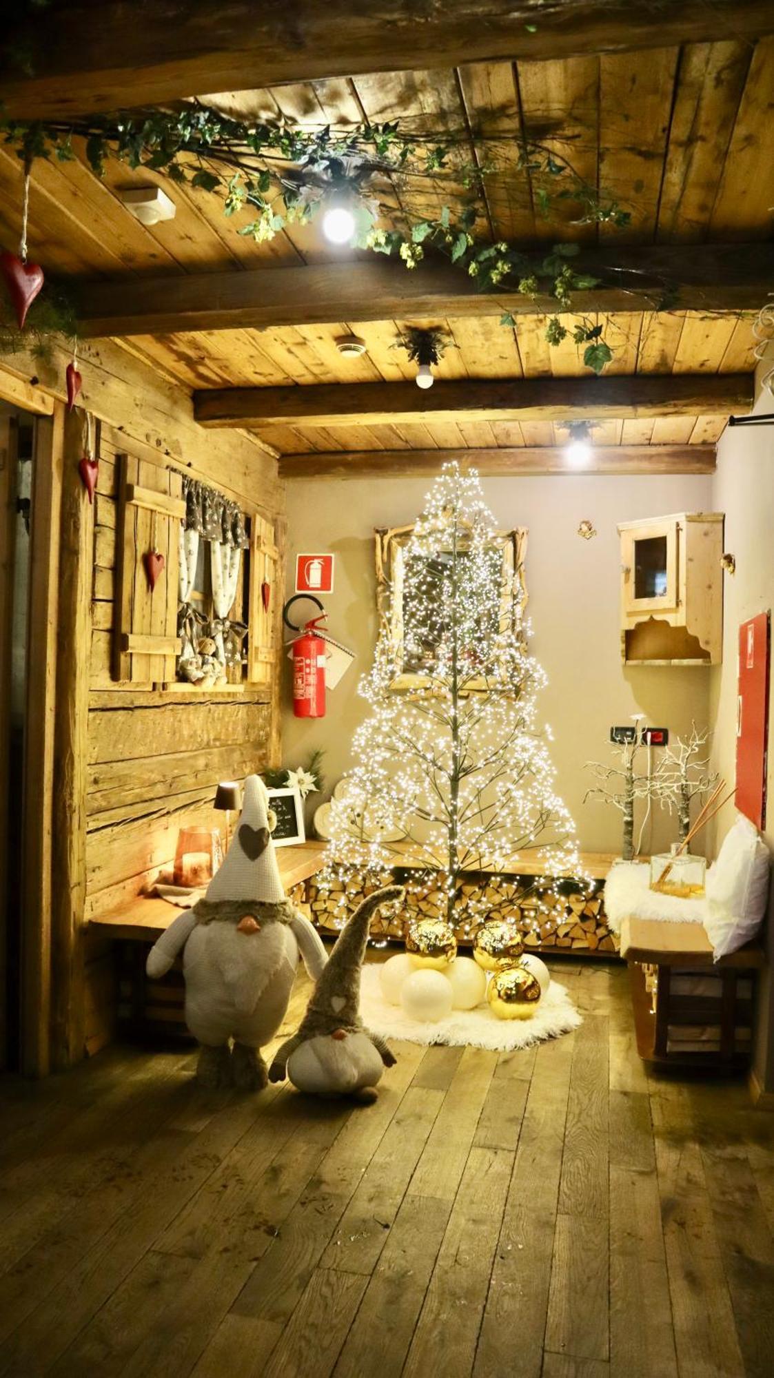 פוצה די פאסה Hotel Garni San Nicolo מראה חיצוני תמונה